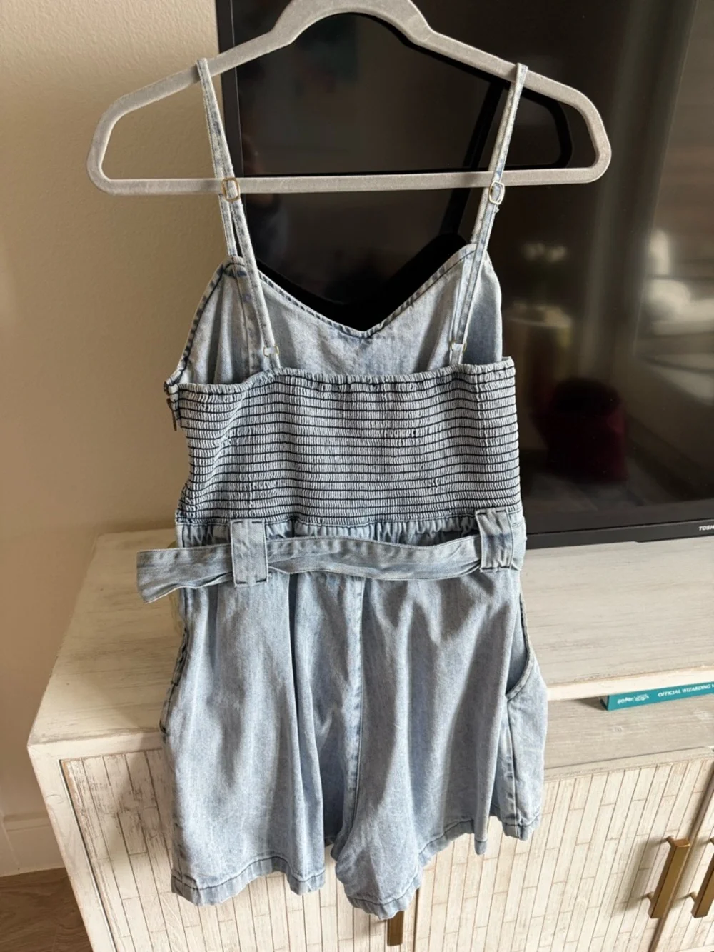 Show Me Your Mumu Sloane Romper - Light Wash Denim Color - Picture 2 of 5